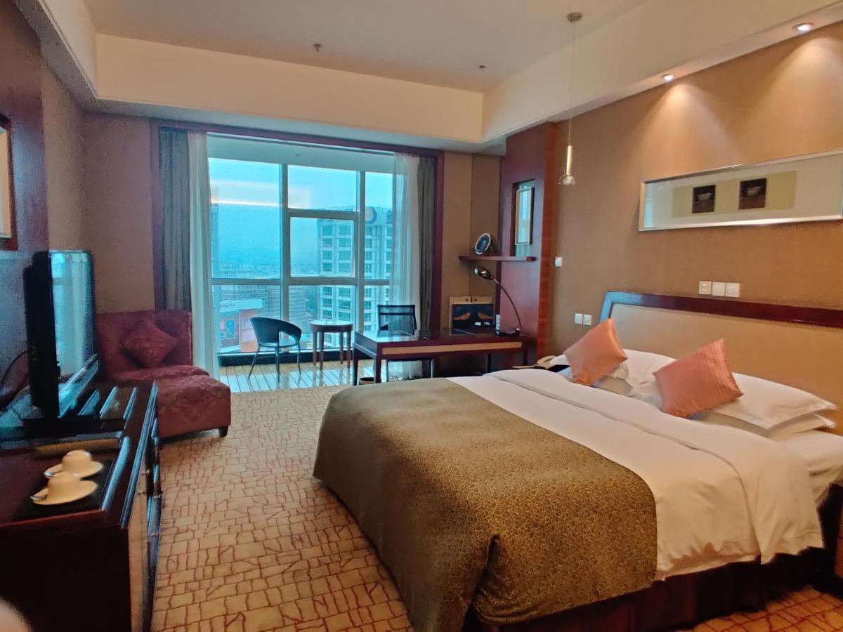 Empark Grand Hotel Куньмин Экстерьер фото