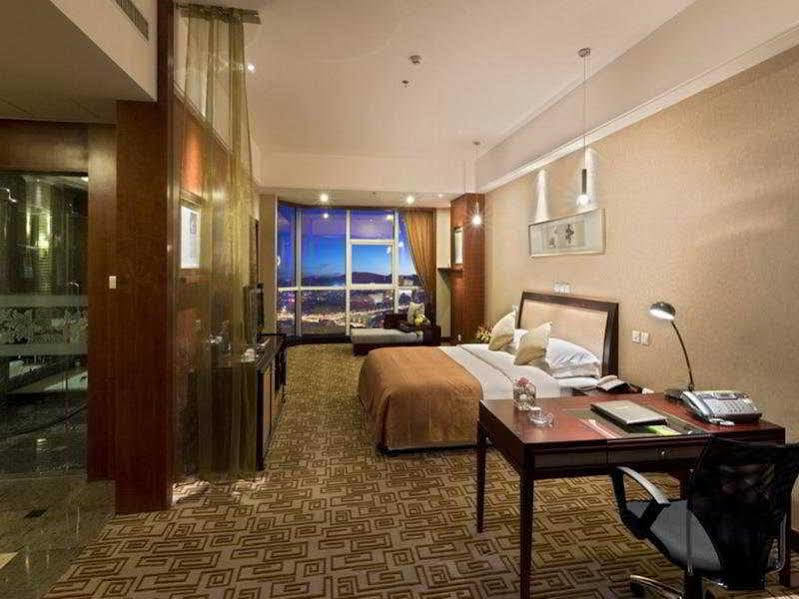 Empark Grand Hotel Куньмин Экстерьер фото